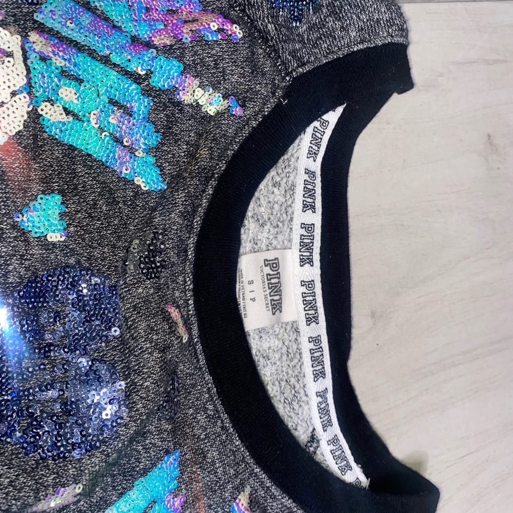 Victoria's Secret Pink Gray Sequin Top - Picture 5 of 8
